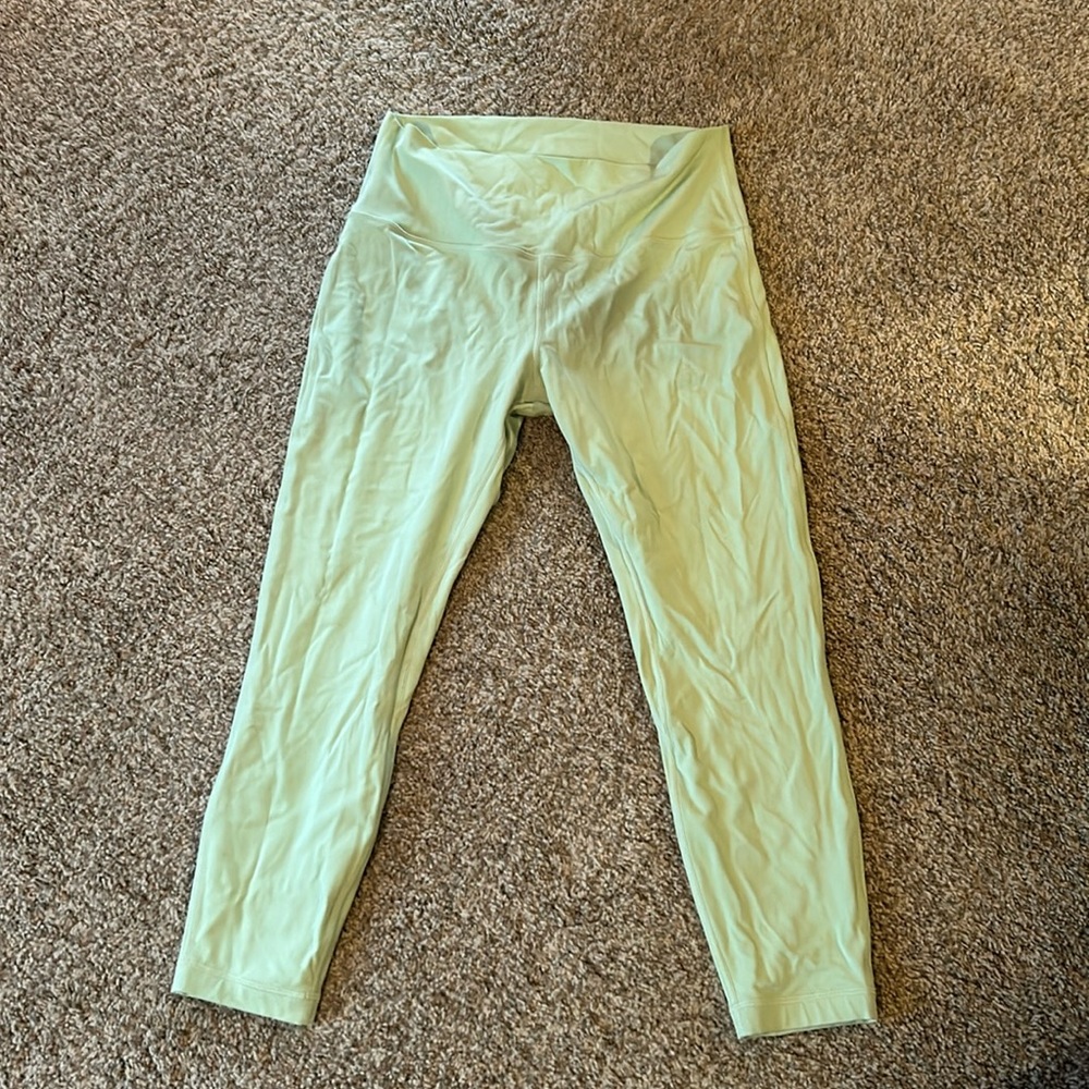 Lululemon leggings